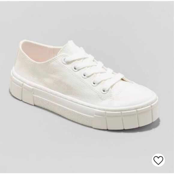 Mad Love Shoes - NEW Mad Love Women's Fran Sneakers- Size 8 White